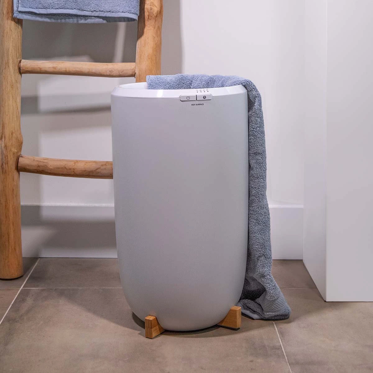 HEBE Towel Heater - Handdoeken Warmer - Welness Thuis - Grijs - Afbeelding 4