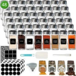 Soothe 48 Glazen Kruidenpotjes Set Met 2 Soorten Strooideksels – Kruidenstrooier – Compleet Pakket Incl Kruidenpotjes Stickers, Krijtstift En Accessoires