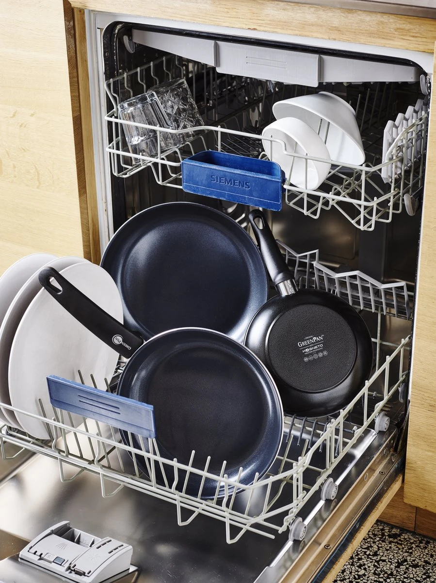 GreenPan Cambridge Hapjespan Met Deksel 24cm - Zwart - Inductie - PFAS-vrij - Afbeelding 12