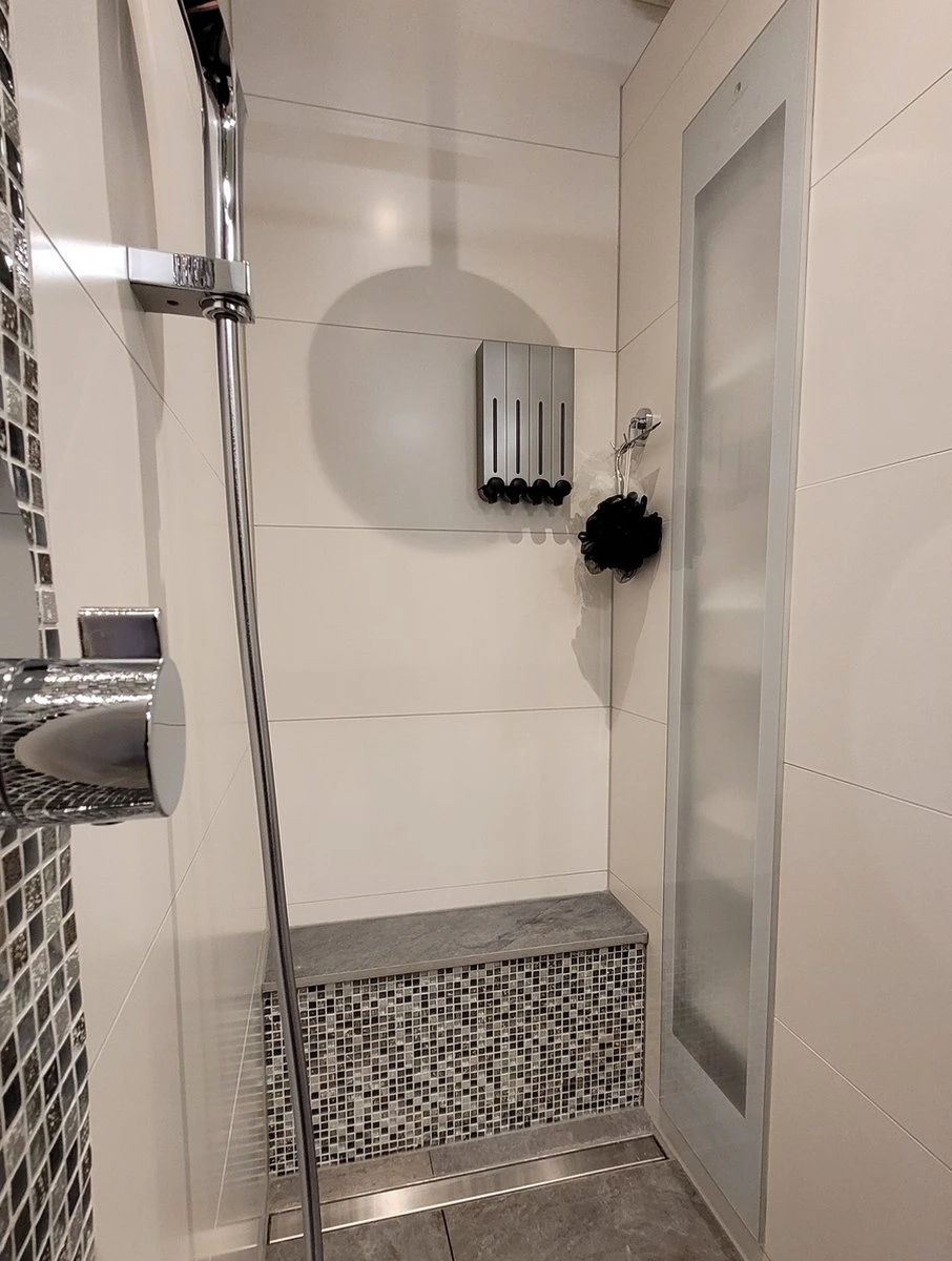 Aquathof, Zeepdispenser, RVS Kleur, 4 Kamer, 4 Reservoirs, 4x500ml, Hangend - Wandmontage - Afbeelding 5